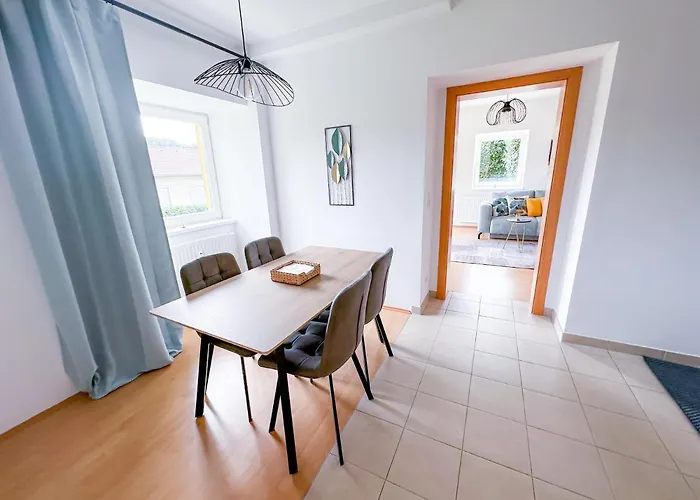 Appartement Idyllische Mit Garten! *